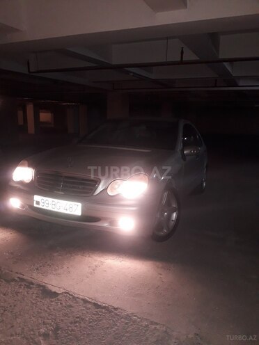 Mercedes C 220 2000, 295,000 km - 2.2 л - Bakı