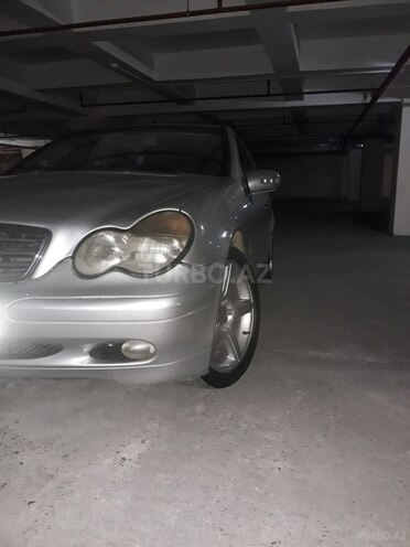 Mercedes C 220 2000, 295,000 km - 2.2 л - Bakı