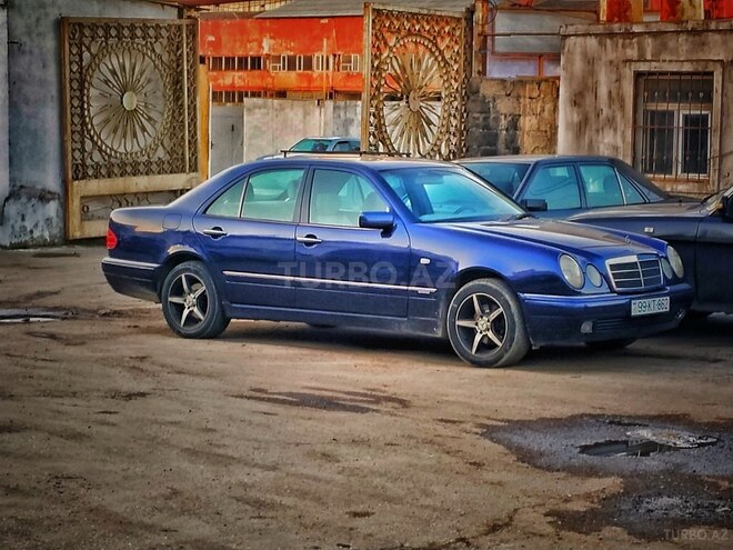 Mercedes E 200 1998, 281,000 km - 2.0 l - Bakı