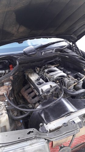 Mercedes E 200 1991, 550,000 km - 2.0 l - Biləsuvar