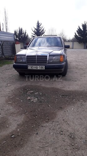 Mercedes E 200 1991, 550,000 km - 2.0 l - Biləsuvar