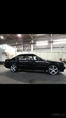 BMW 520 1990, 240,000 km - 2.0 l - Bakı