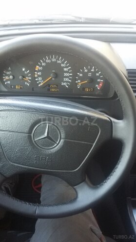 Mercedes C 200 1998, 303,000 km - 2.0 l - Bakı