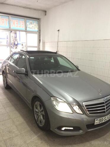Mercedes E 250 2009, 165,000 km - 2.5 l - Bakı