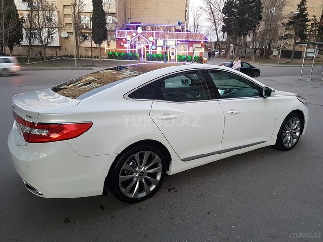 Hyundai Grandeur 2013, 98,000 km - 3.0 л - Bakı