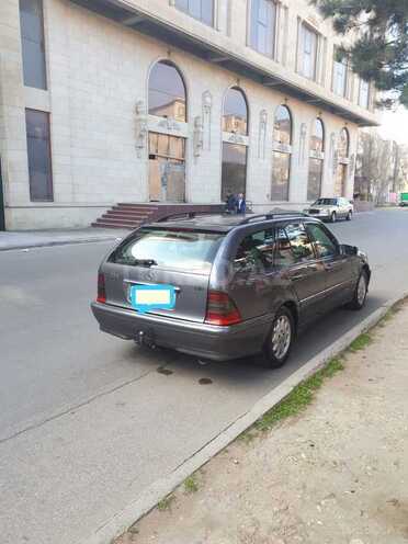 Mercedes C 220 1998, 385,000 km - 2.2 l - Bakı