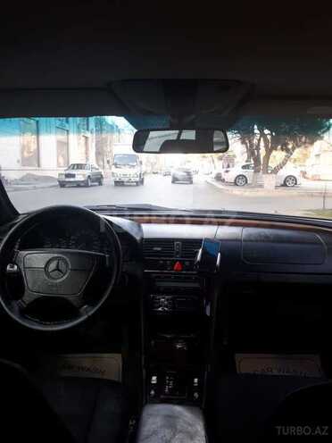 Mercedes C 220 1998, 385,000 km - 2.2 l - Bakı