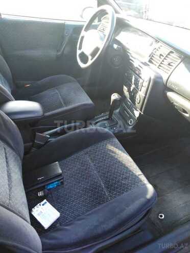 Opel Vectra 1997, 360,000 km - 2.0 l - Bakı