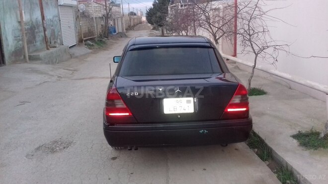 Mercedes C 220 1995, 365,000 km - 2.2 l - Bakı