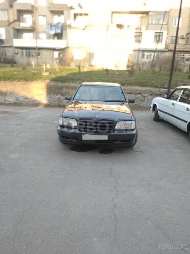 Mercedes C 200 1999, 261,000 km - 2.0 l - Sumqayıt