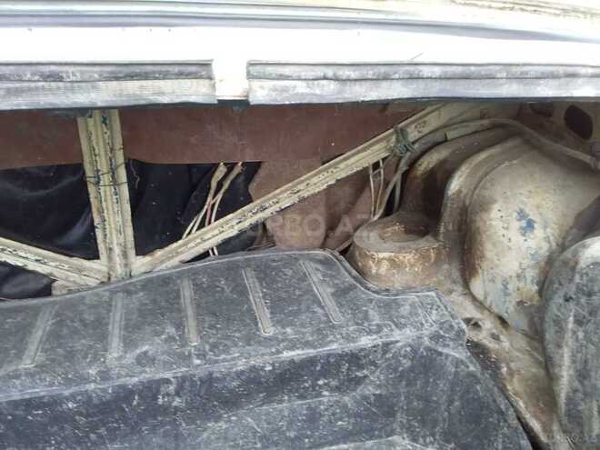 LADA (VAZ) 21011 1974, 100,000 km - 1.5 l - Salyan