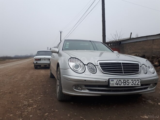 Mercedes E 220 2002, 295,342 km - 2.2 l - Quba