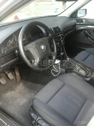 BMW 520 1999, 369,000 km - 2.0 л - Bakı
