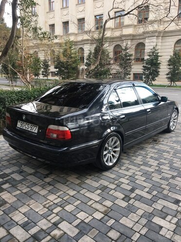 BMW 523 1999, 290,000 km - 2.5 l - Bakı