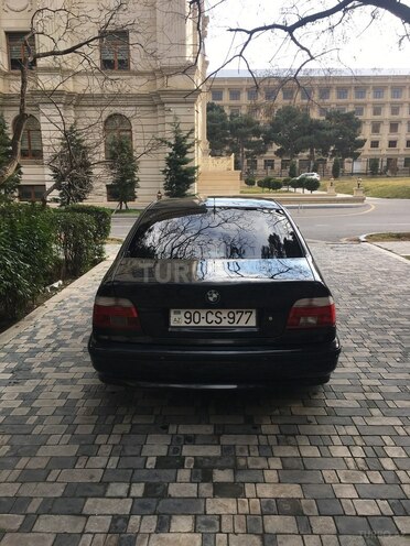 BMW 523 1999, 290,000 km - 2.5 l - Bakı