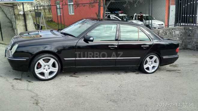 Mercedes E 320 2000, 250,000 km - 3.2 l - Şəki