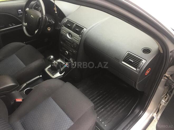 Ford Mondeo 2005, 292,569 km - 2.0 l - Bakı