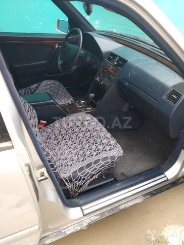 Mercedes C 220 1995, 480,000 km - 2.2 l - Bakı