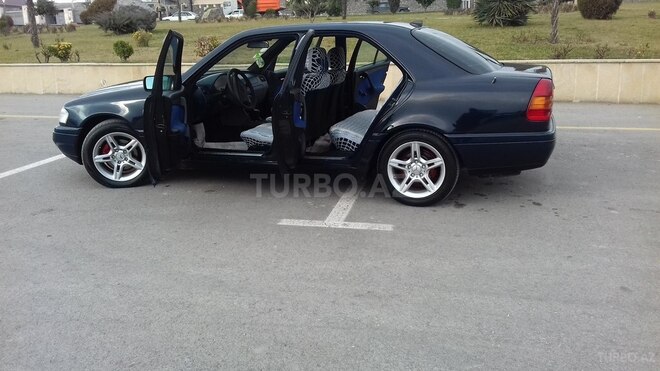 Mercedes C 200 1995, 4,200 km - 0.2 l - Bakı
