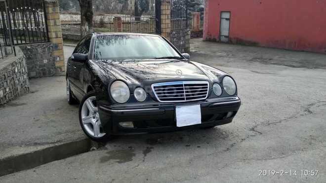 Mercedes E 320 2000, 198,000 km - 3.2 l - Oğuz
