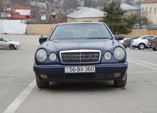 Mercedes E 240 1997, 555,550 km - 2.4 l - Şamaxı