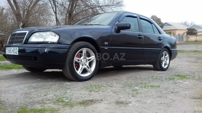 Mercedes C 200 1995, 350,000 km - 2.0 l - Bakı