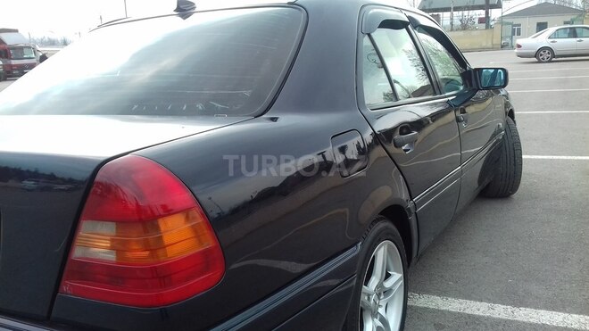 Mercedes C 200 1995, 350,000 km - 2.0 l - Bakı
