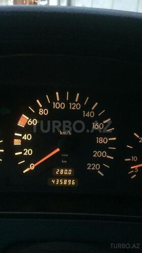 Mercedes E 220 1996, 435,846 km - 2.2 l - Masallı