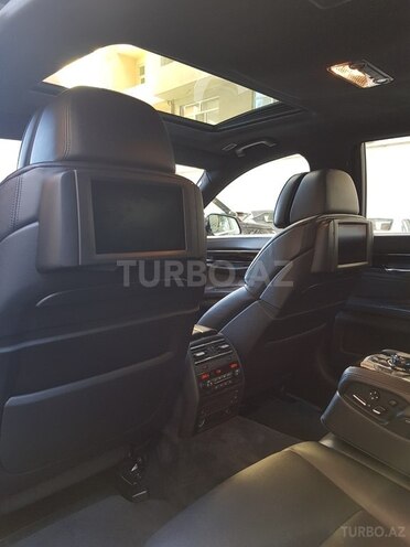 BMW 750 2011, 138,000 km - 4.4 l - Bakı