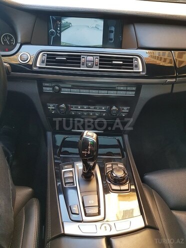 BMW 750 2011, 138,000 km - 4.4 l - Bakı