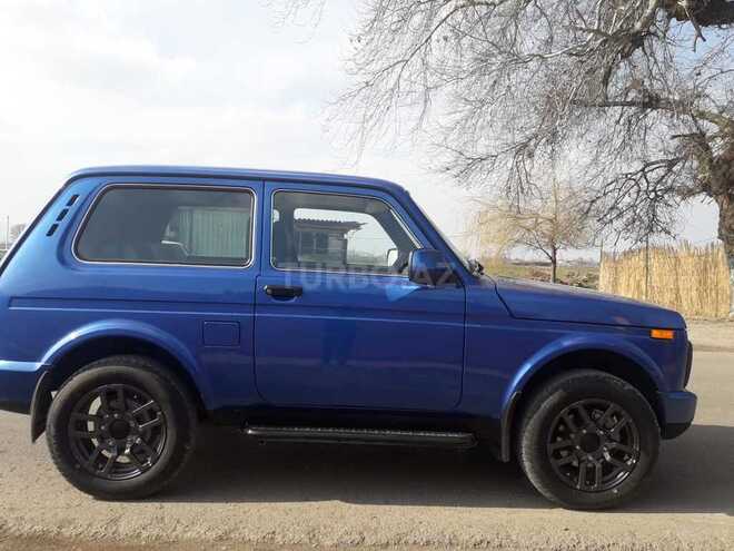 LADA (VAZ) Niva 2018, 4,824 km - 1.7 л - Tovuz