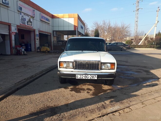 LADA (VAZ) 2107 1996, 165,000 km - 1.6 l - Yevlax