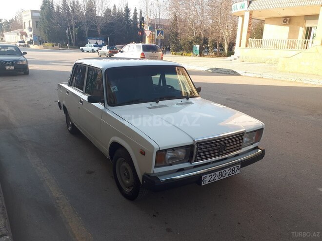 LADA (VAZ) 2107 1996, 165,000 km - 1.6 l - Yevlax