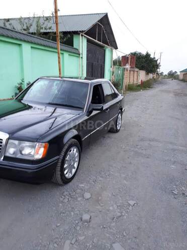 Mercedes E 300 1992, 484,548 km - 3.0 l - Qəbələ