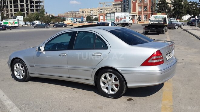 Mercedes C 200 2002, 263,252 km - 2.0 л - Bakı