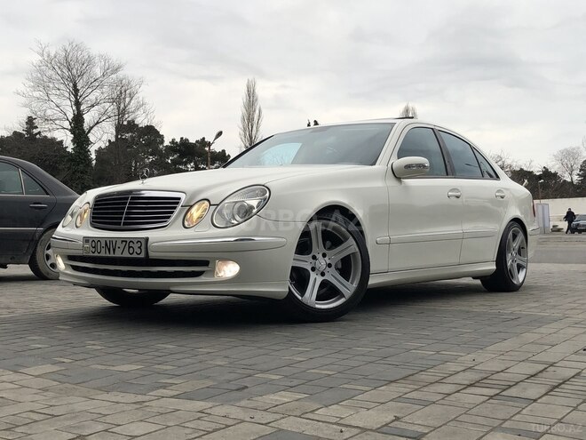 Mercedes E 320 2004, 293,000 km - 3.2 л - Bakı