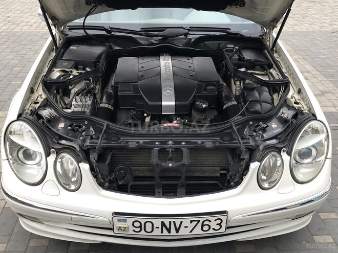 Mercedes E 320 2004, 293,000 km - 3.2 л - Bakı