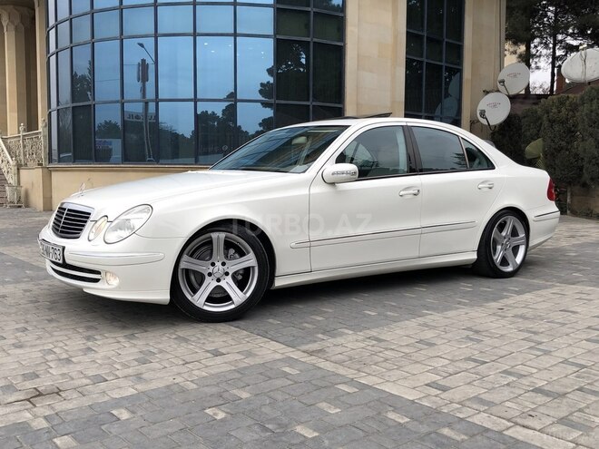 Mercedes E 320 2004, 293,000 km - 3.2 л - Bakı