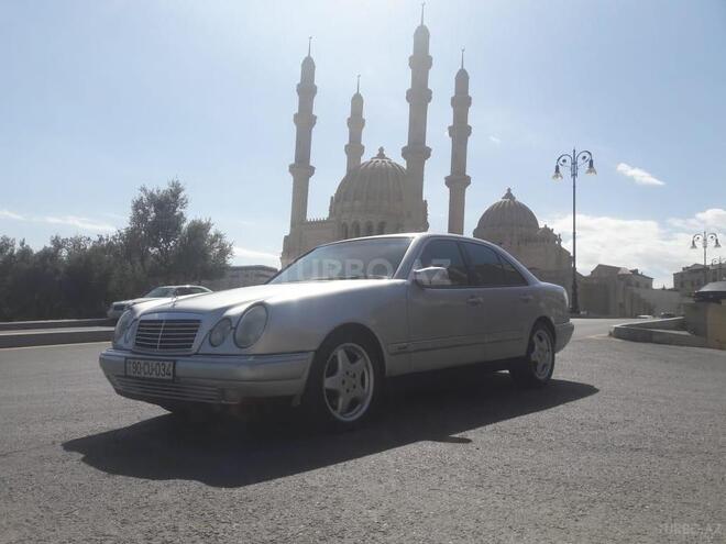Mercedes E 320 1998, 300,000 km - 3.2 л - Bakı