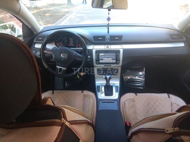 Volkswagen Passat 2010, 144,000 km - 1.8 l - Bakı