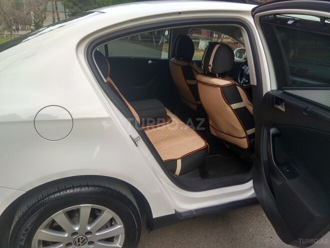 Volkswagen Passat 2010, 144,000 km - 1.8 l - Bakı