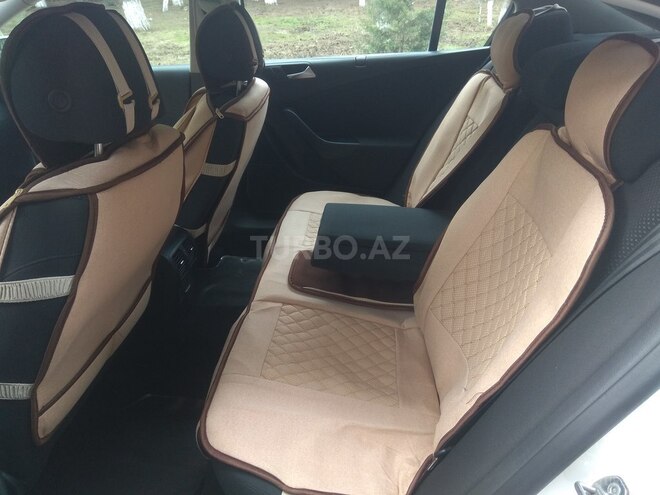 Volkswagen Passat 2010, 144,000 km - 1.8 l - Bakı