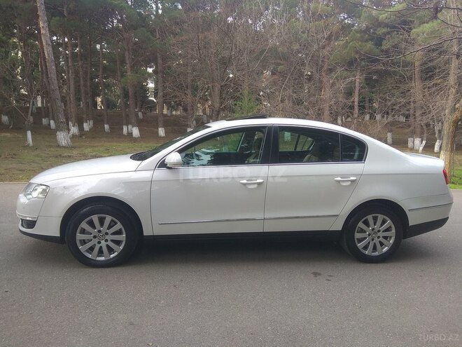 Volkswagen Passat 2010, 144,000 km - 1.8 l - Bakı