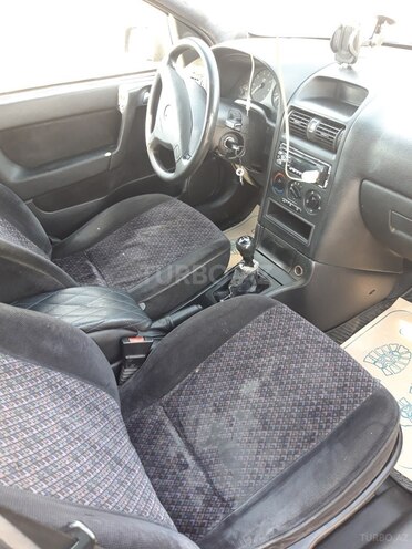 Opel Astra 2000, 111,000 km - 1.6 l - Bakı