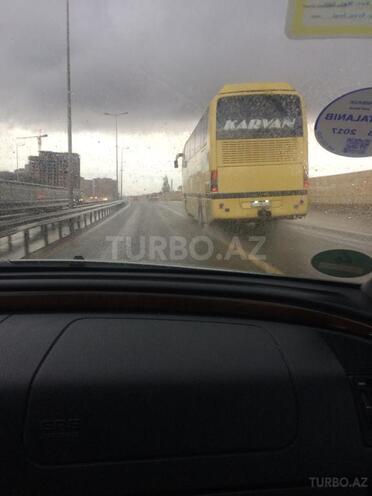 Mercedes  2001, 400,000 km - 12.0 l - Bakı