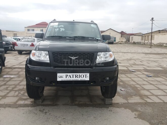 UAZ Patriot 2014, 2,670 km - 2.7 l - Xırdalan