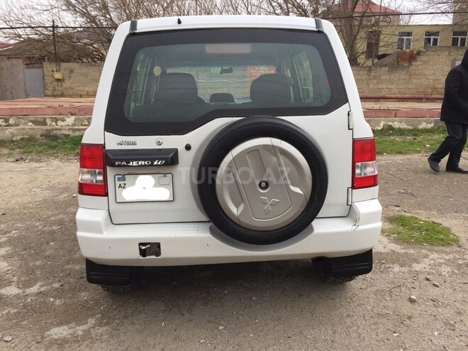 Mitsubishi Pajero io 1999, 198,000 km - 1.8 l - Bakı