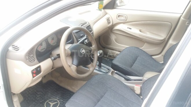 Nissan Sunny 2007, 320,000 km - 1.3 л - Bakı