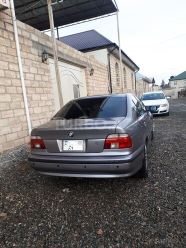 BMW 528 1999, 350,000 km - 2.8 л - Şəmkir