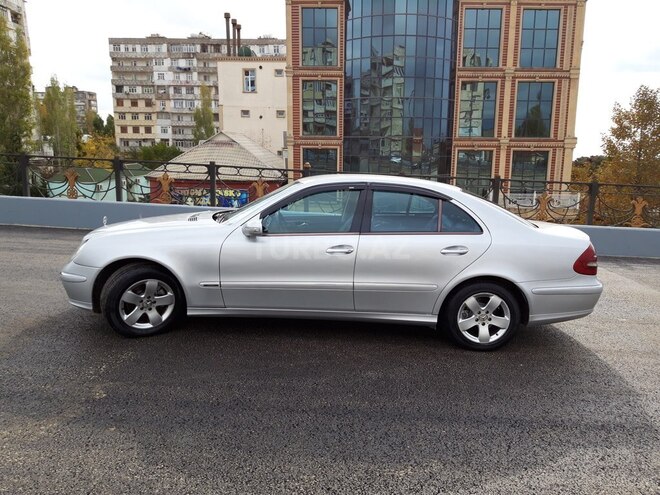 Mercedes E 270 2002, 349,000 km - 2.7 l - Bakı